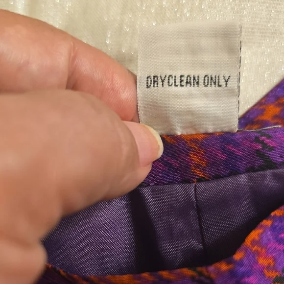 Silk Allison Taylor Women's Vibrant Plaid Capris